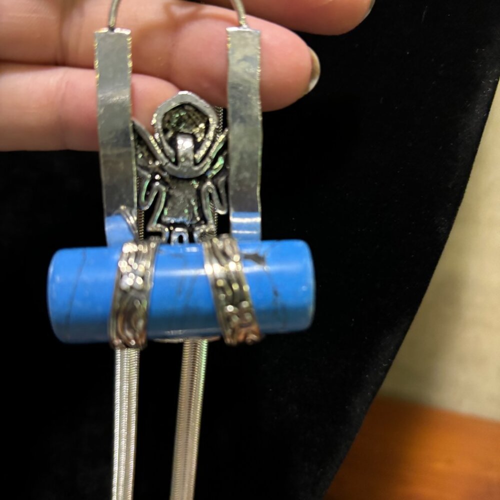 Turquoise Gemstone-Child Angel On A Swing. - Picture 4 of 4